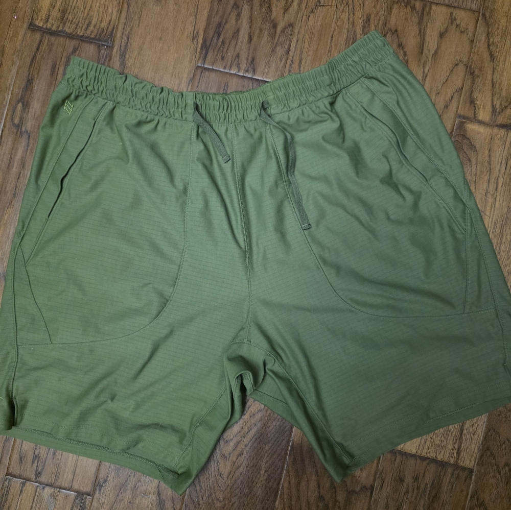 ZYIA Green Athletic Shorts Lightweight Elastic Waist sz xxxl